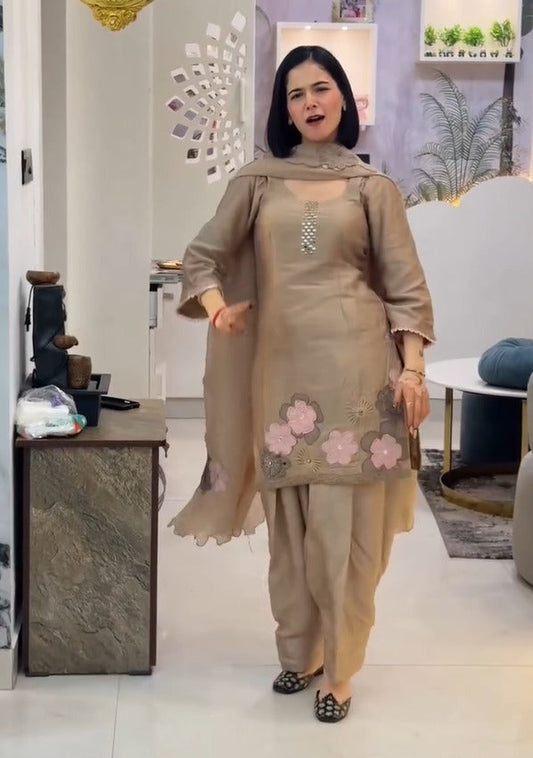 Ismera Taupe Floral Appliquรฉ Suit Set