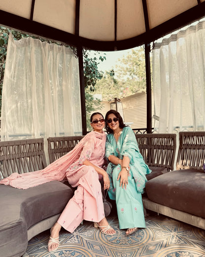 Amaira Chanderi Farshi Suit