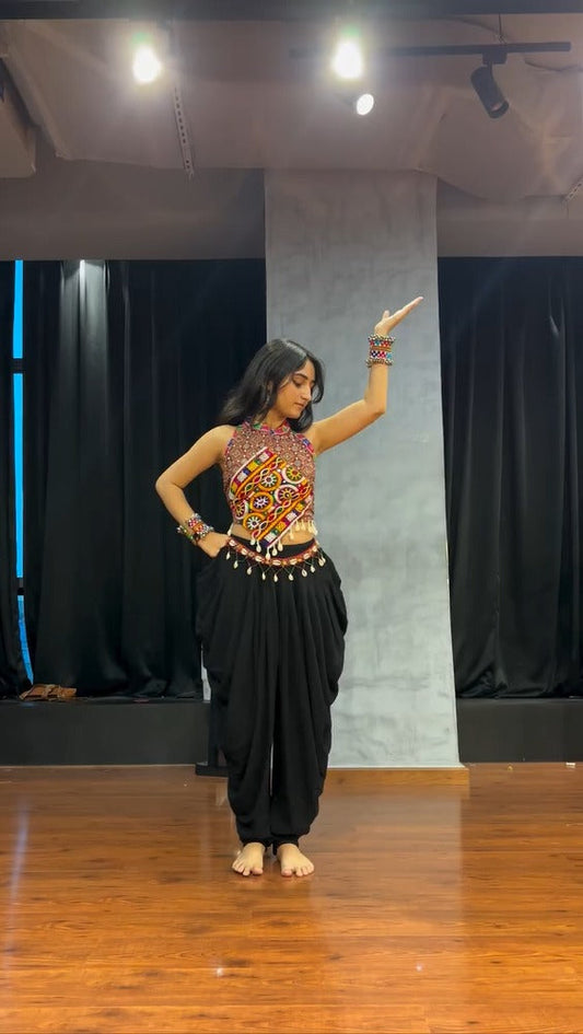 Zilan Dhoti-Style Draped Navratri Suit